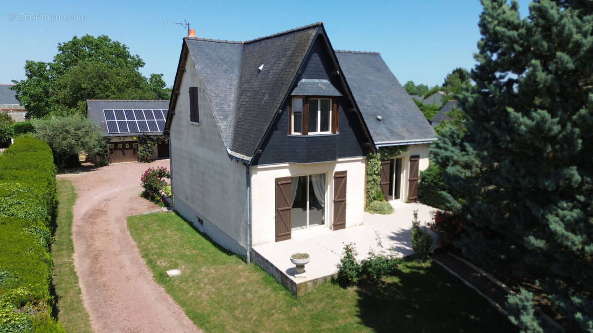 Maison à DOUE-LA-FONTAINE