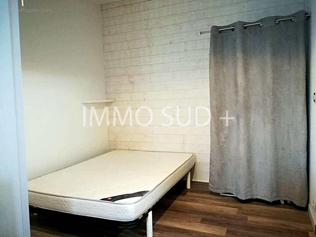 Studio 25,94 m²  RDC  Grenoble, quartier recherché - photo 3