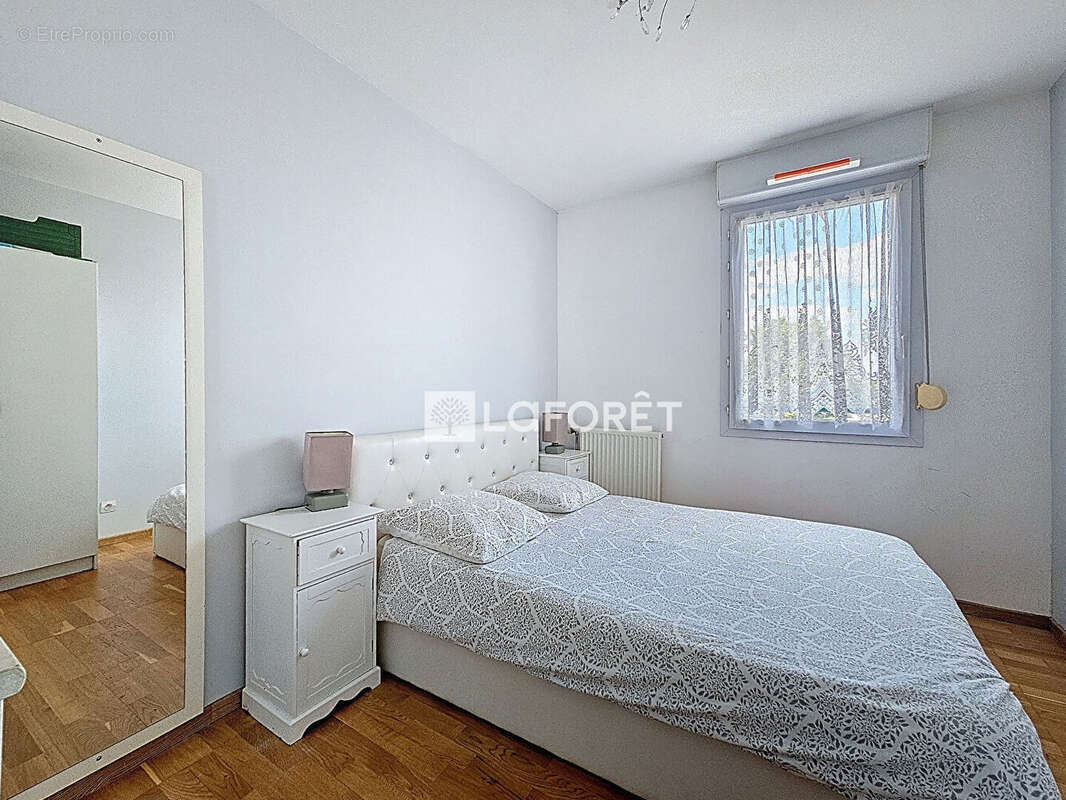 Appartement à MOISSY-CRAMAYEL