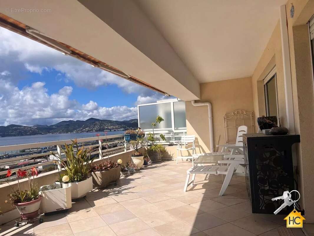 Exclusivite-cannes la bocca-dernier etage - vue mer - dble garage - photo 4
