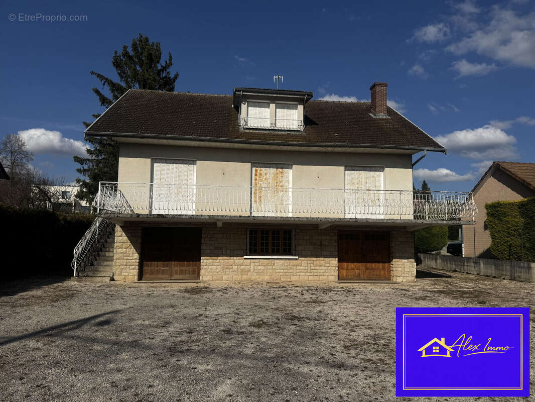 Maison 216 m² à Beaune  - photo 2