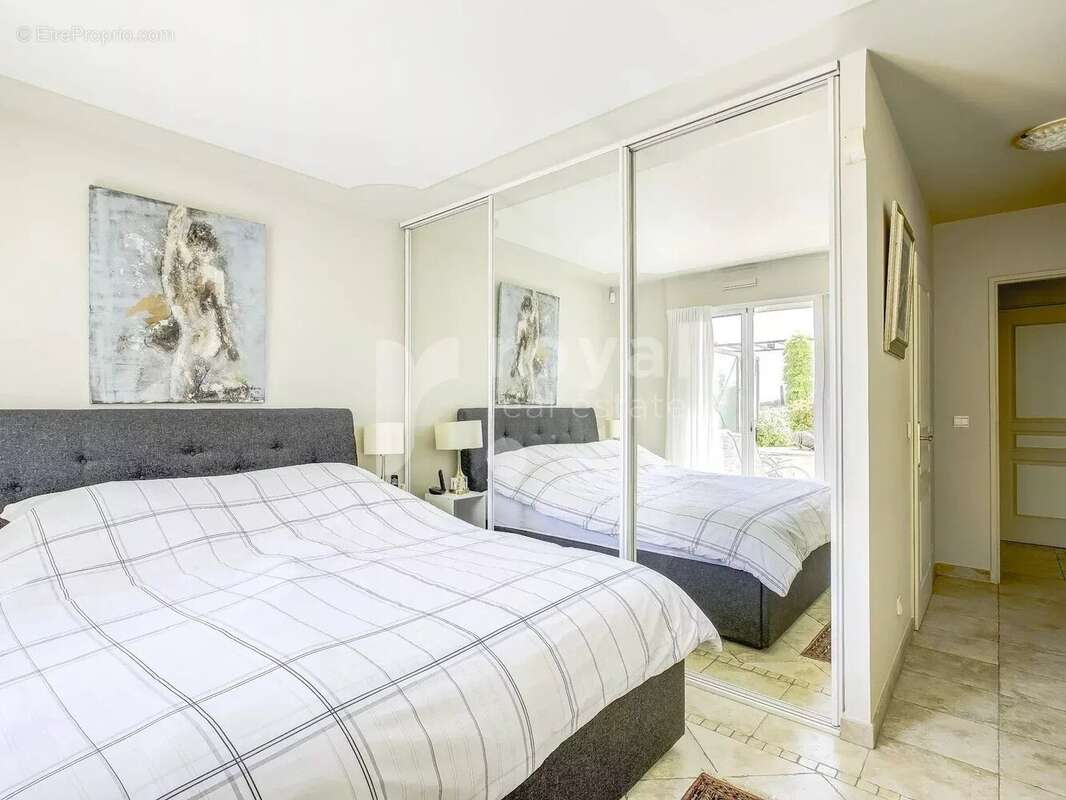 Appartement à MOUGINS