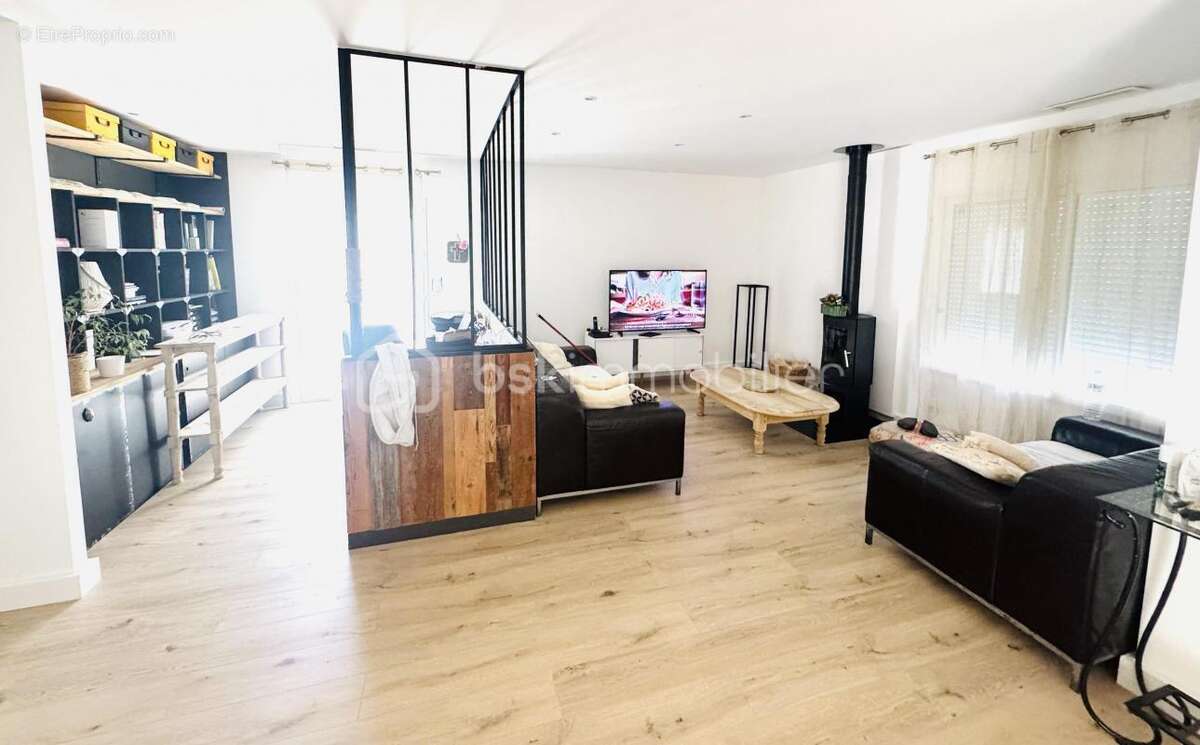 Maison à LIGNAN-SUR-ORB