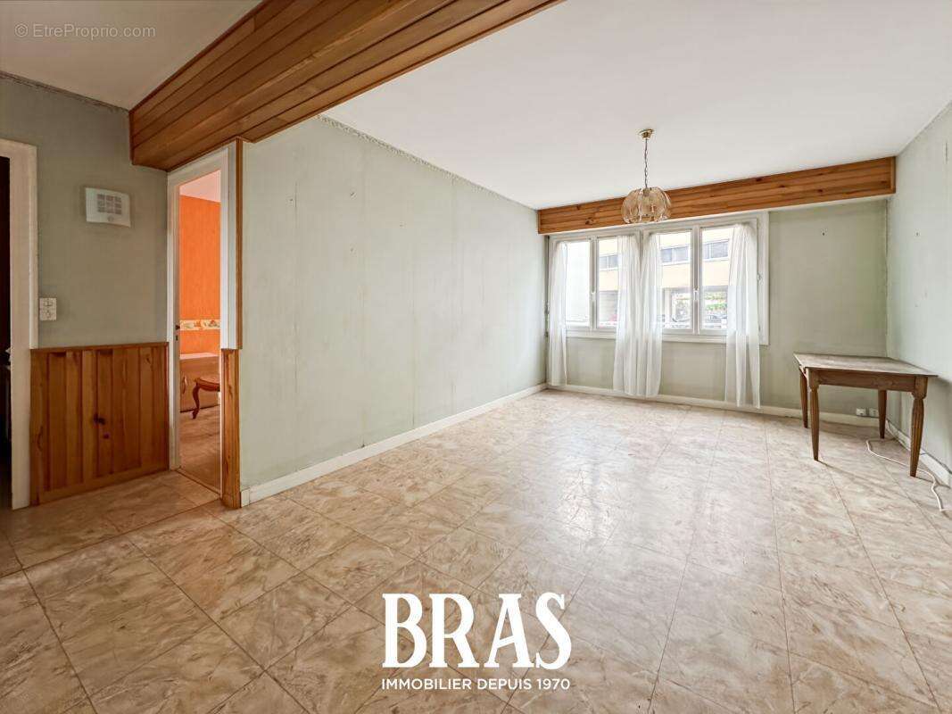 Pont rousseau - t3 64 m² - 2 ch - cave - parking - photo 4