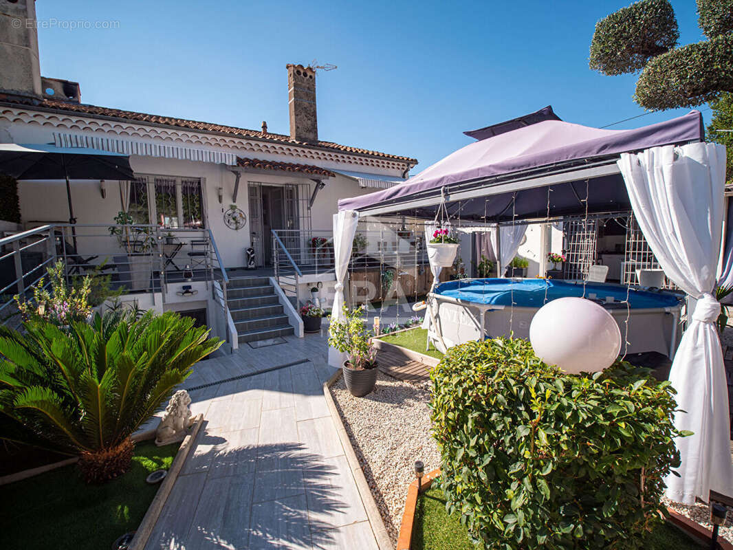 Appartement à GRASSE