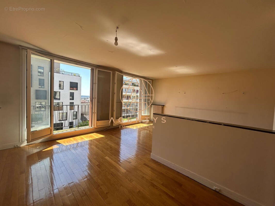 Appartement à NOGENT-SUR-MARNE