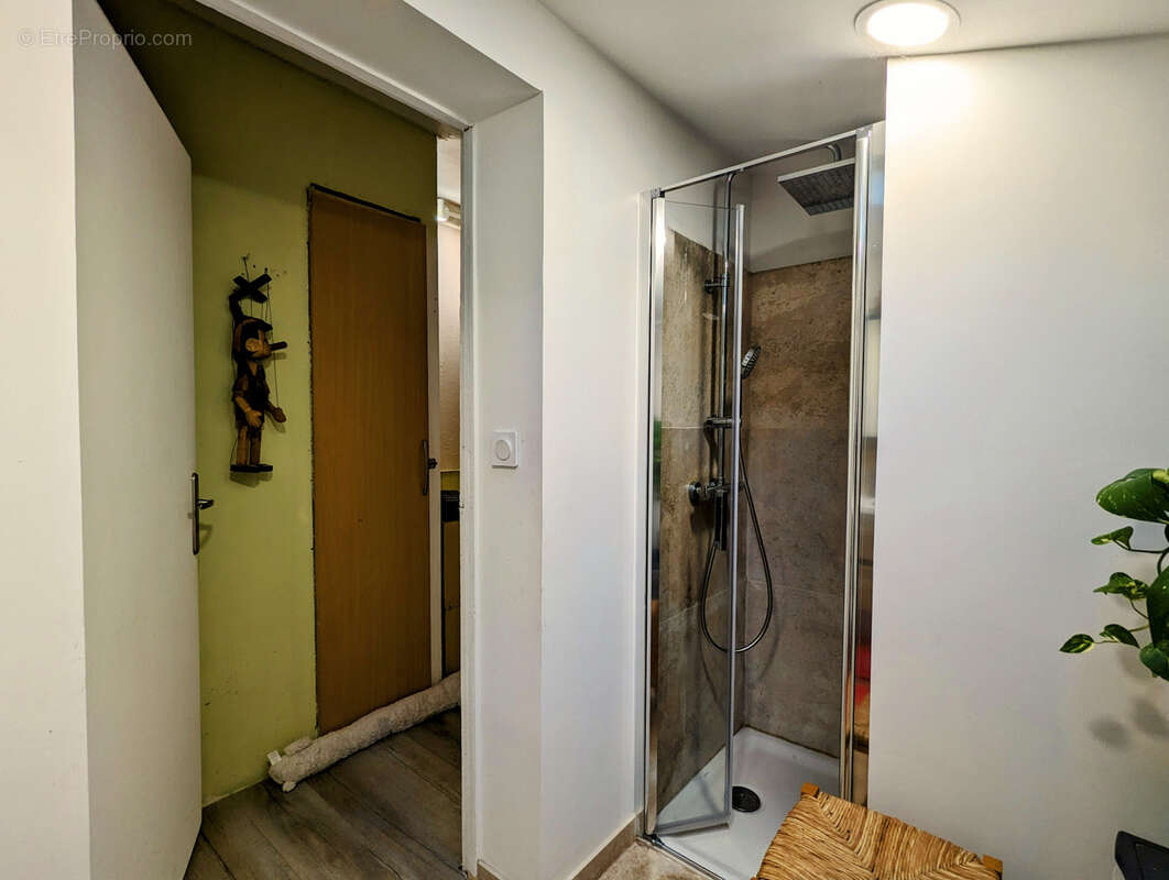 Maison à LAMALOU-LES-BAINS