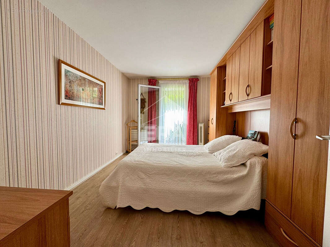 Maison à COMBS-LA-VILLE