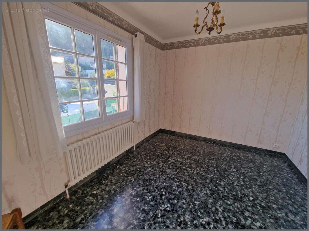 Photo 9 - Maison à LA CRAU