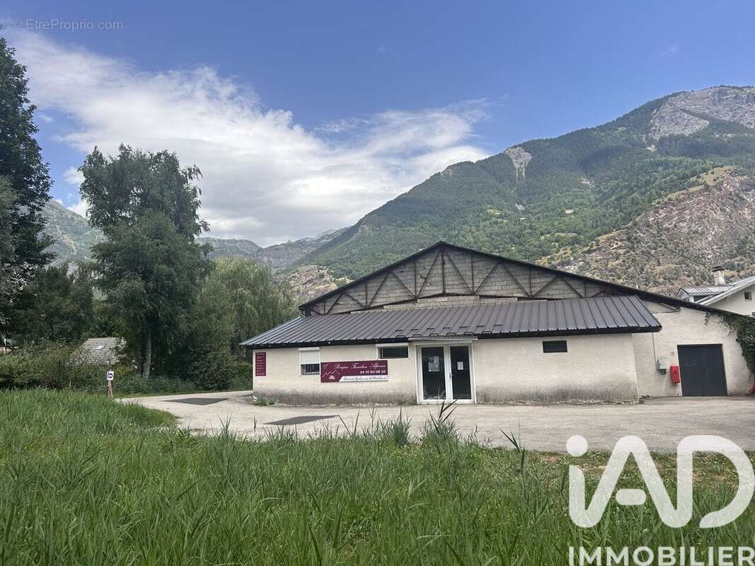Photo 4 - Commerce à LE BOURG-D'OISANS