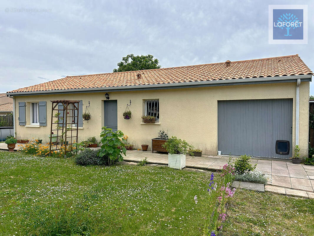 Maison à SAINT-SAVIN