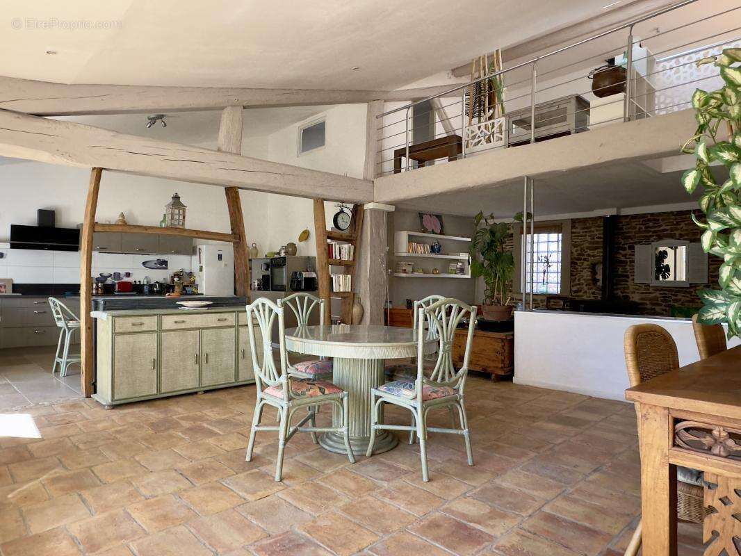 Maison à MARGUERITTES