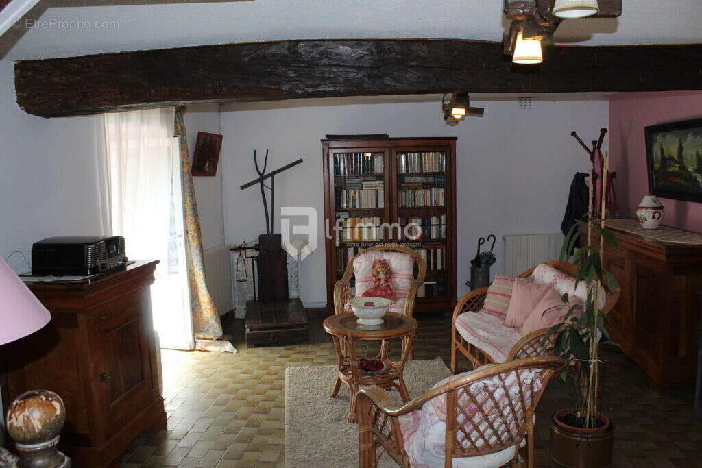 Maison à PERIGNAC