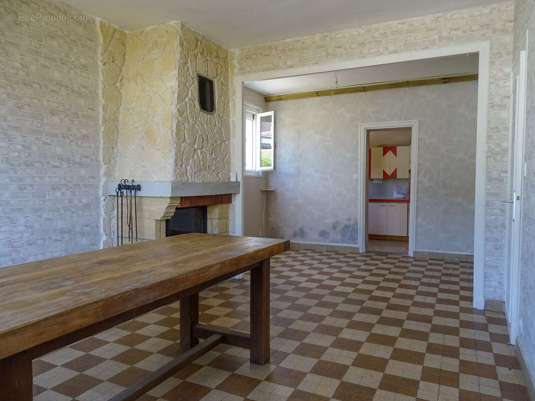 Maison à CHATRES-SUR-CHER