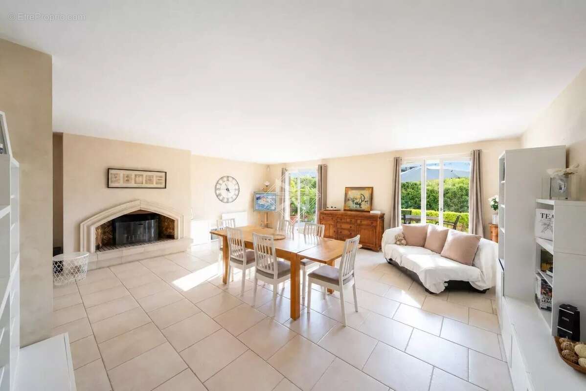 Maison à BIOT
