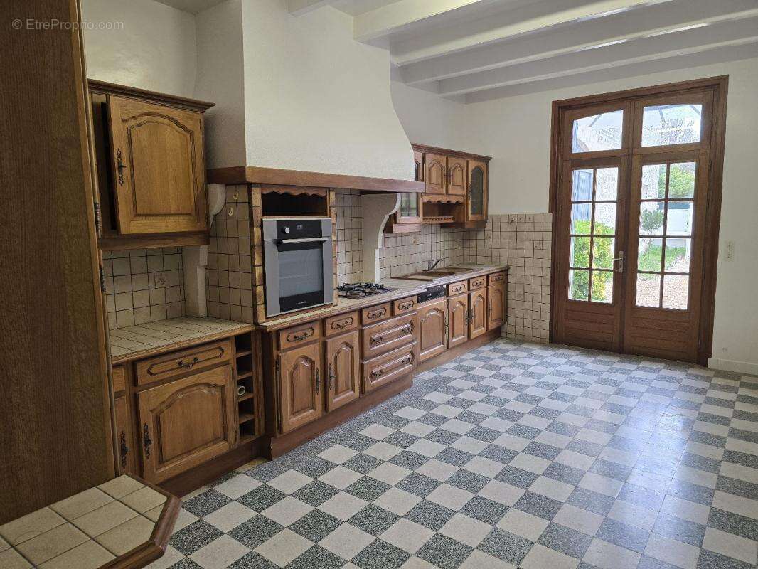 Maison à AUTHON-EBEON