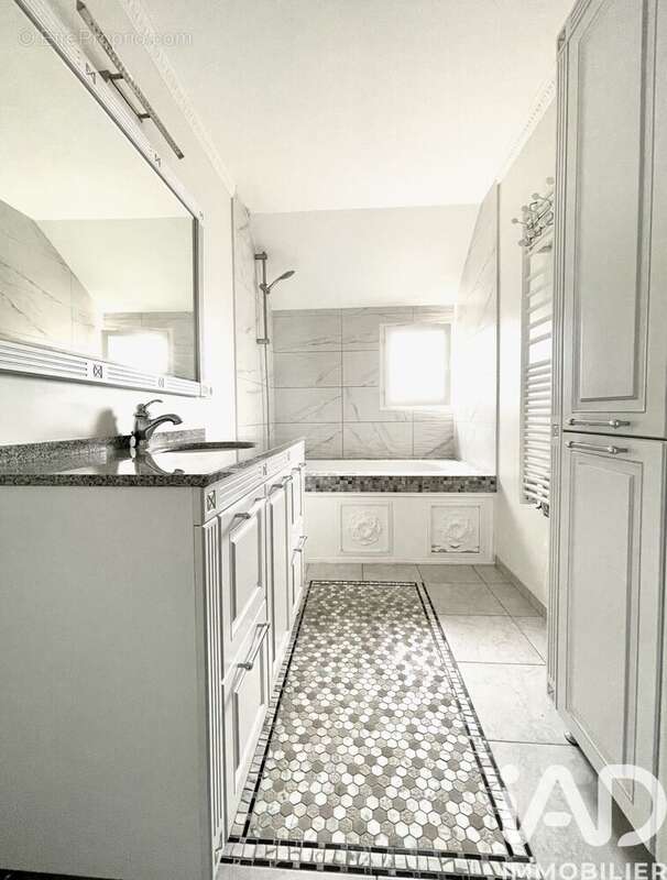 Photo 7 - Maison à EVRY