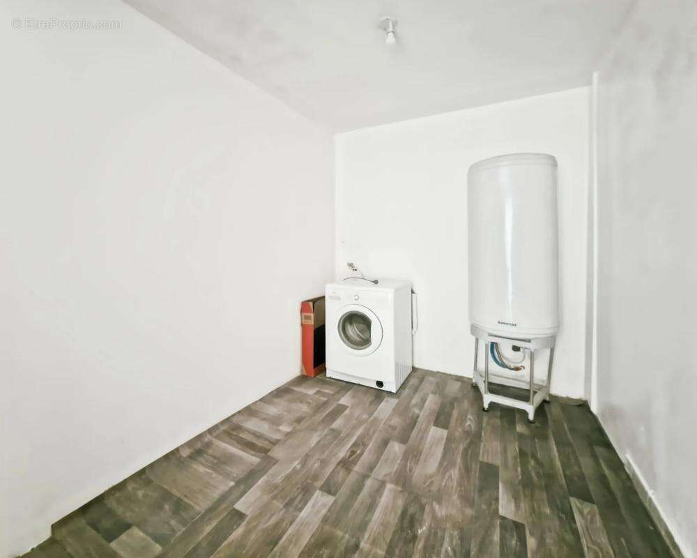 Maison à MONTREUIL-AUX-LIONS