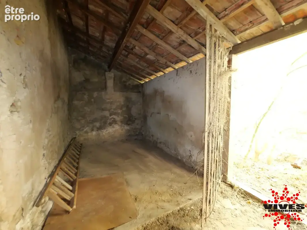 ******** SOUS OFFRE D ACHAT ********* - photo 3