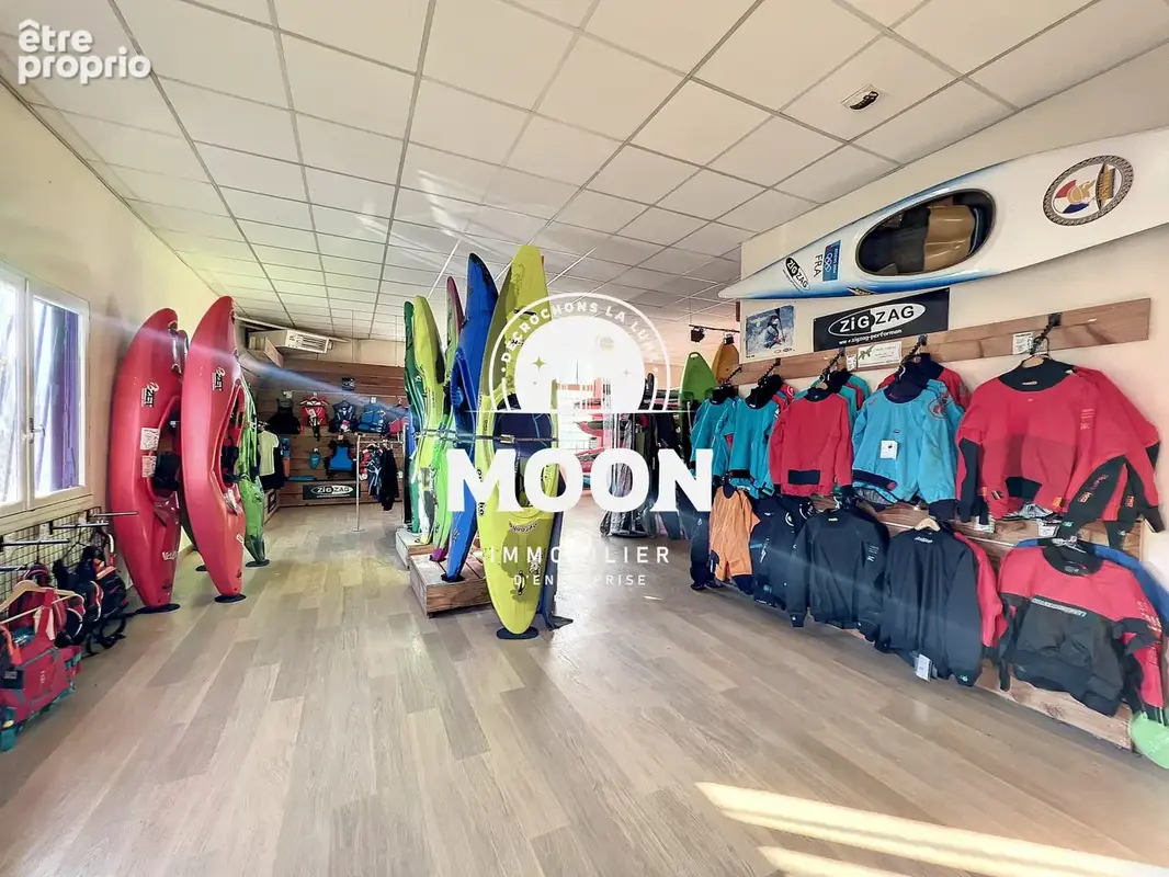 Commerce 600 m² à vendre à Albi (81000) - photo 8