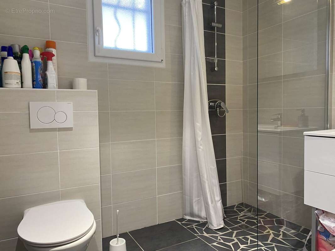 Appartement à CHATUZANGE-LE-GOUBET