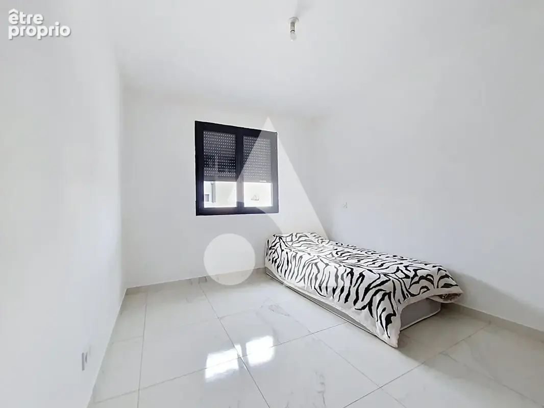 Maison Contemporaine  VIAS -T6 130M2-GARAGE - photo 8