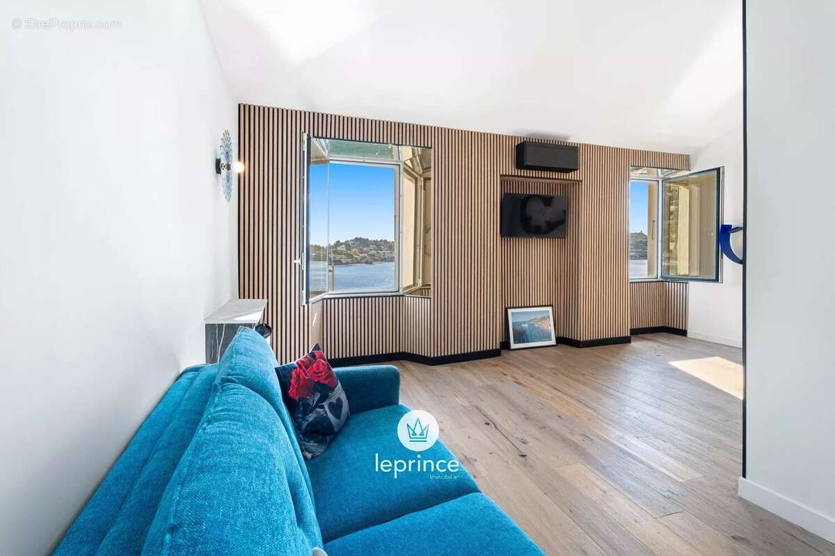 Appartement à VILLEFRANCHE-SUR-MER