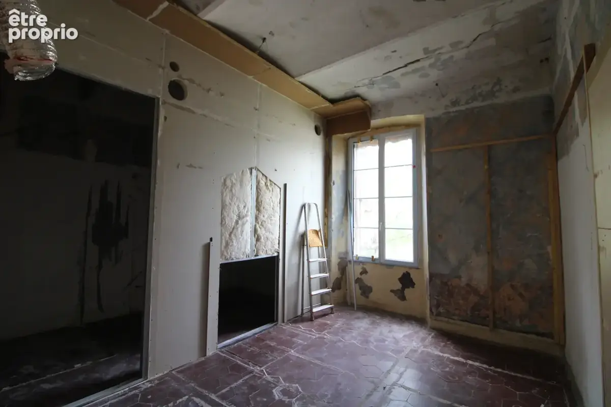 Maison de caractere d'un volume 333 m2  + dependance 86 m2. - photo 55