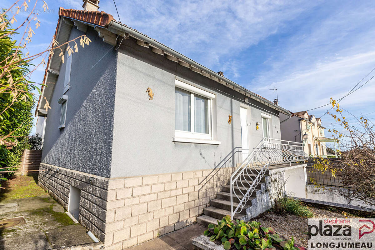 Maison à LONGPONT-SUR-ORGE