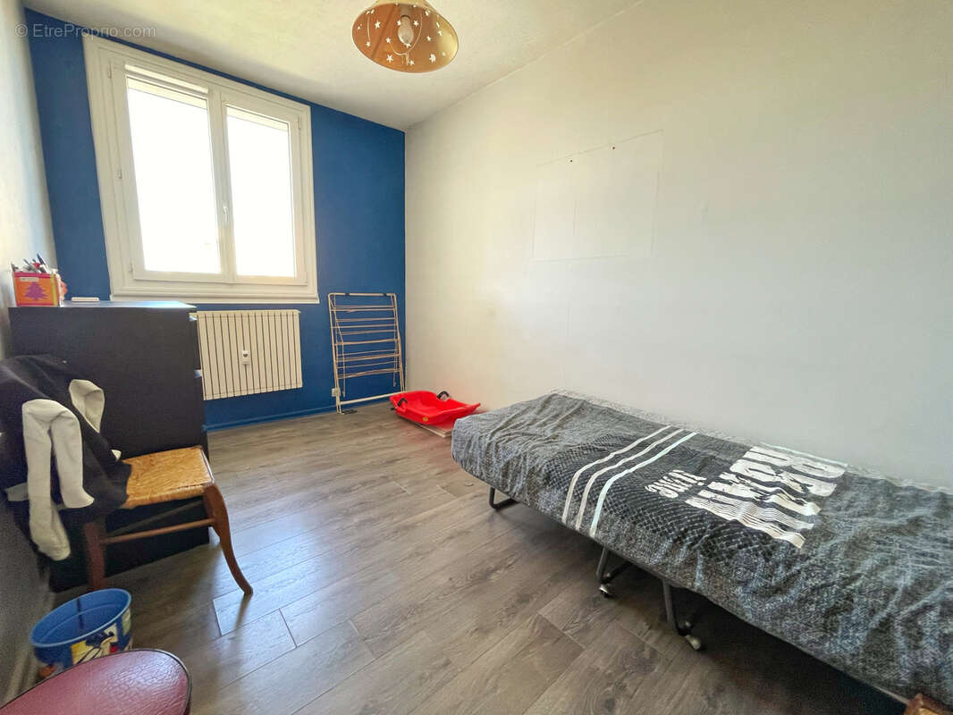 Appartement à BRON