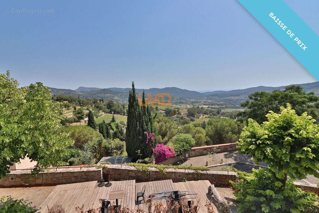 Commerce à LE CASTELLET