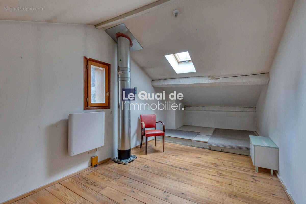 Appartement à VARCES-ALLIERES-ET-RISSET