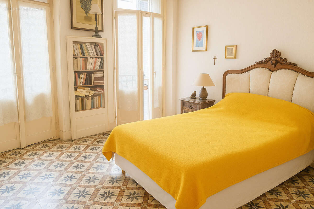 Appartement à MARSEILLE-6E