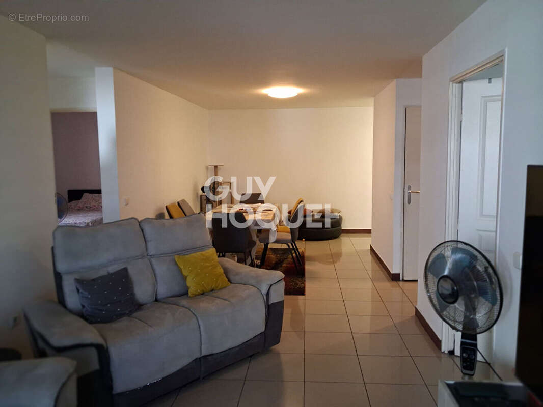 Appartement à SAINT-DENIS