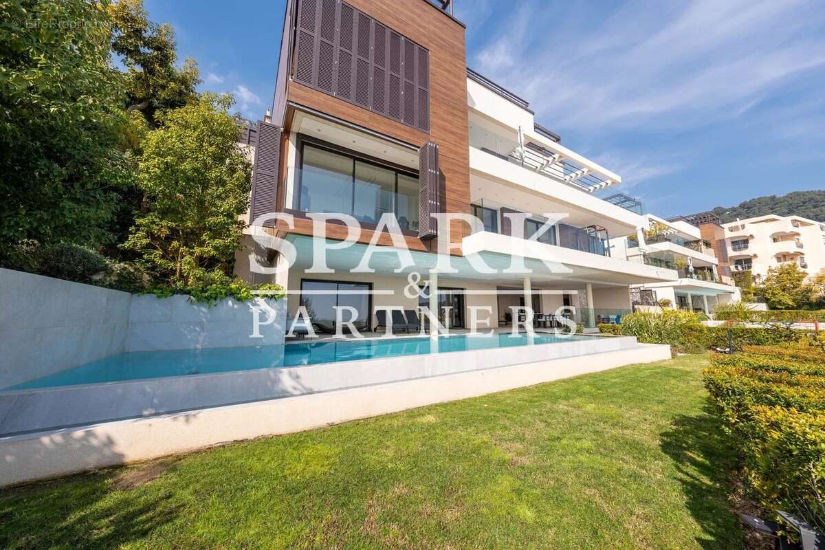 Maison à ROQUEBRUNE-CAP-MARTIN