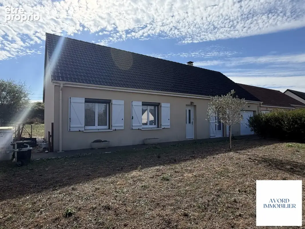 Maison 1 pièce 87 m² à vendre à Avord (18520) - photo 1
