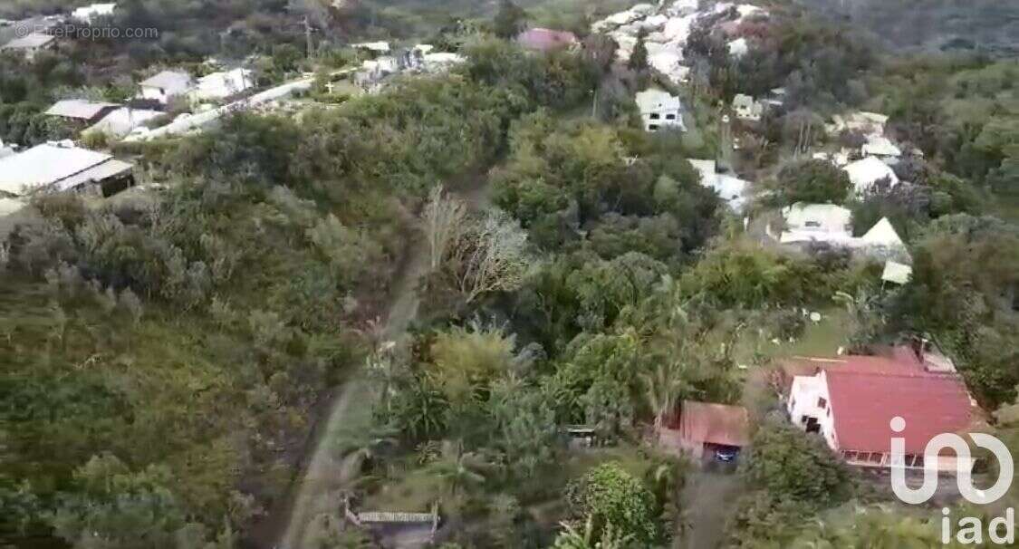 Photo 2 - Terrain à SAINT-DENIS