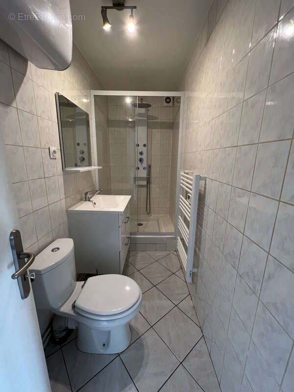 Appartement à LINAS