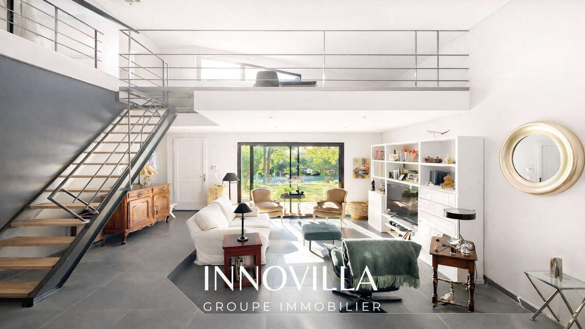 Maison à LAPEYROUSE-FOSSAT