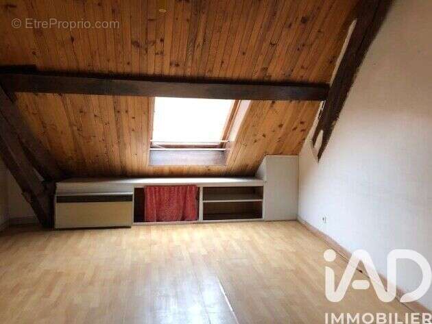 Maison 194 m² à Villeseneux  - photo 6