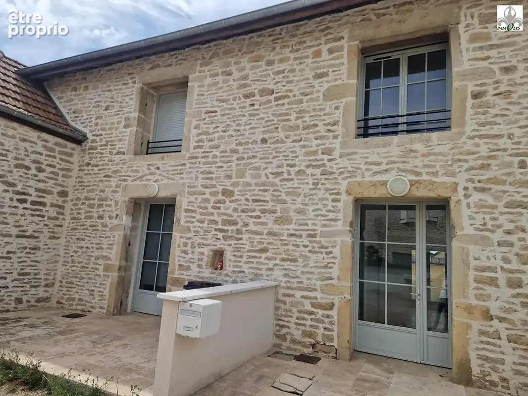 Maison à SAINTE-MARIE-LA-BLANCHE