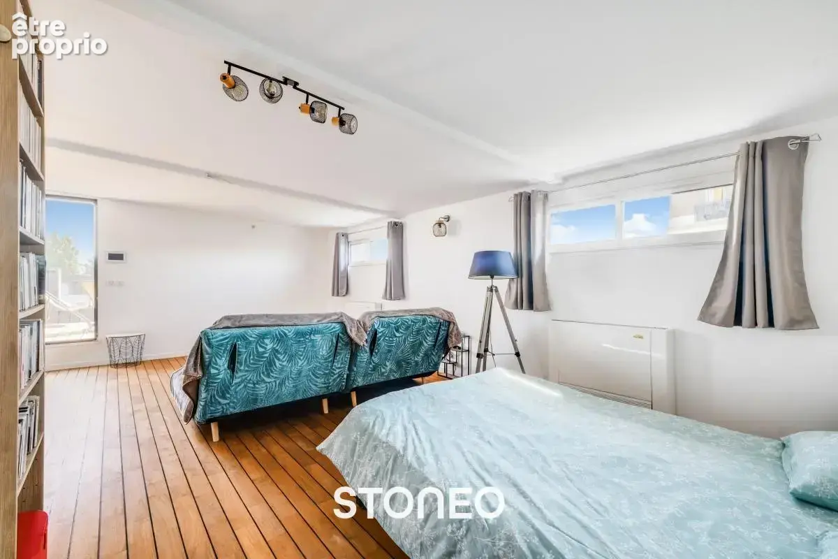 Maison 7 pièces avec jardin et piscine - photo 12