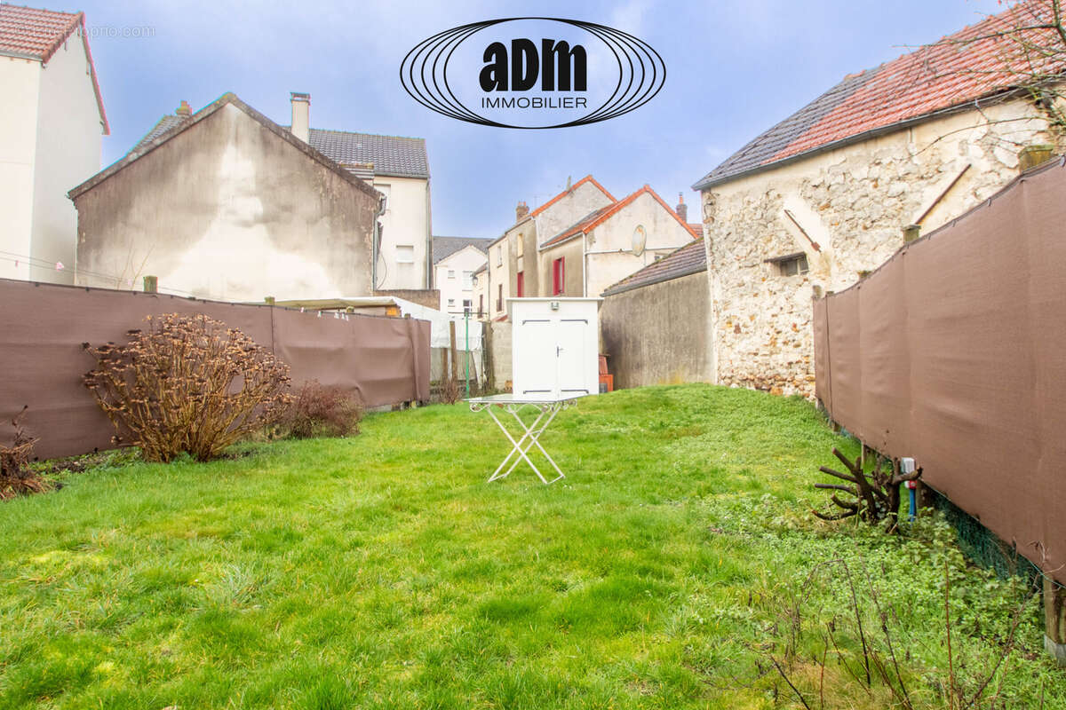 Maison à MONTHYON