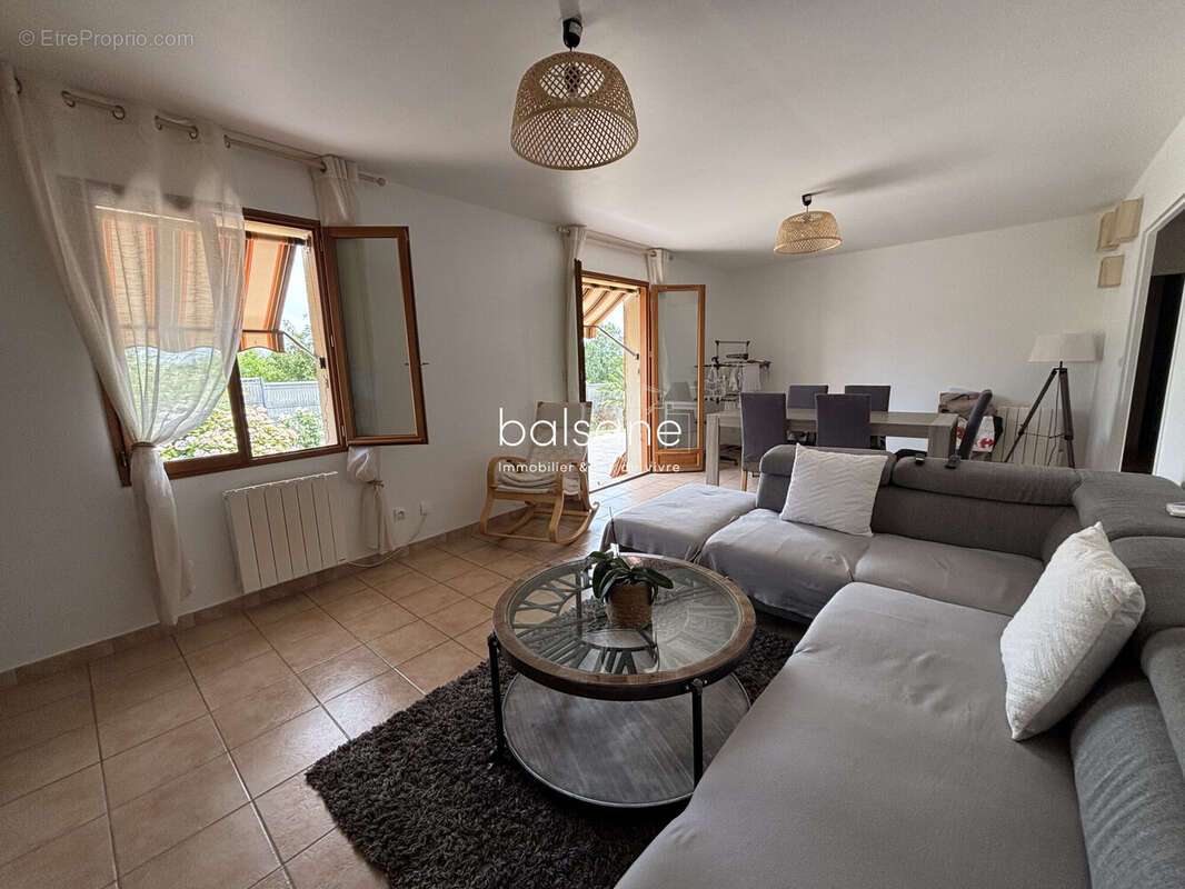 Maison 114 m² à Carville-La-Folletiere  - photo 6
