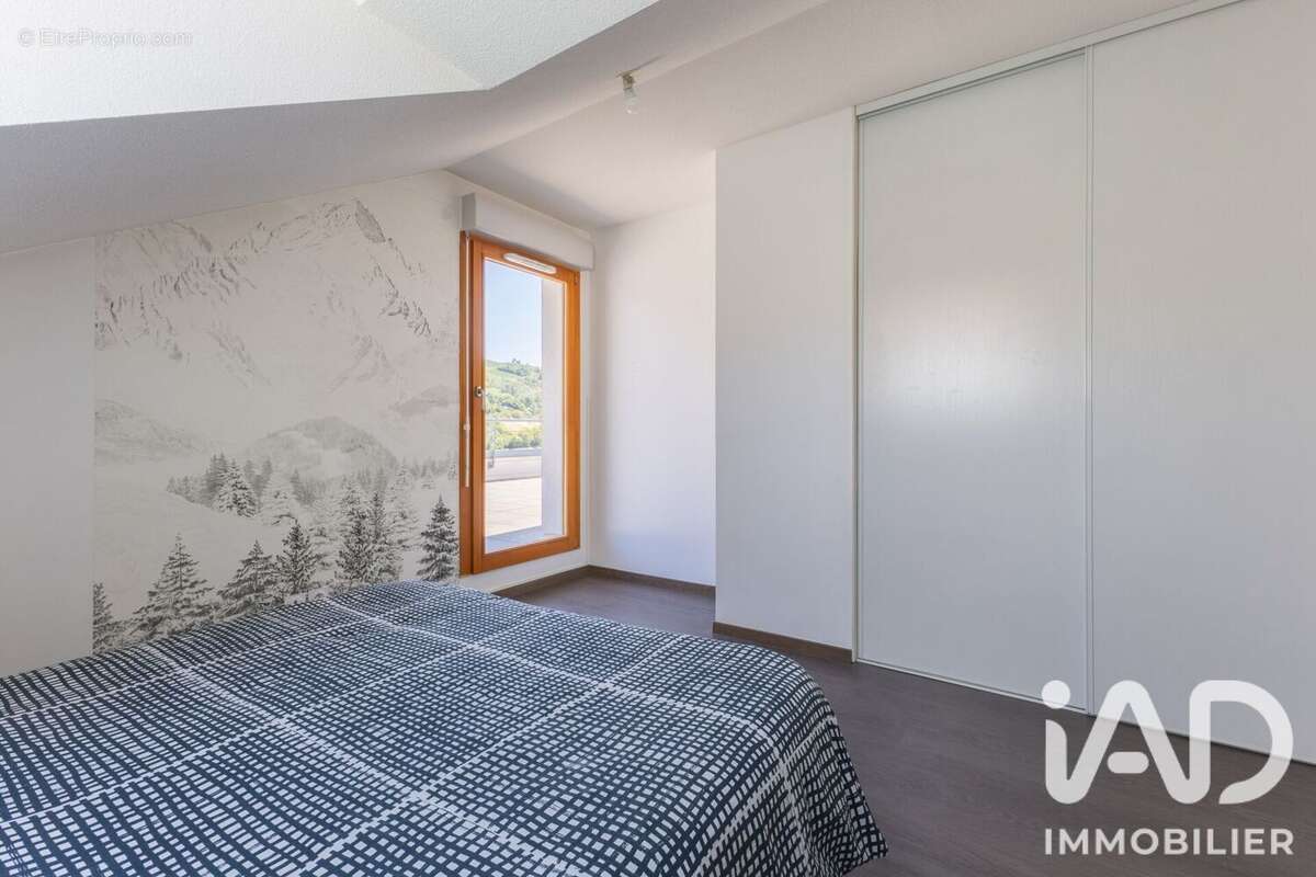 Appartement 79 m² à Saint-Jeoire-Prieure  - photo 9
