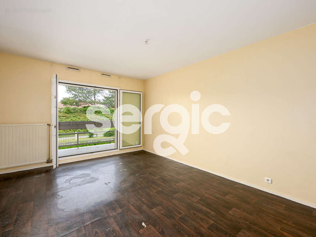 Appartement à SAINT-GERMAIN-LES-CORBEIL
