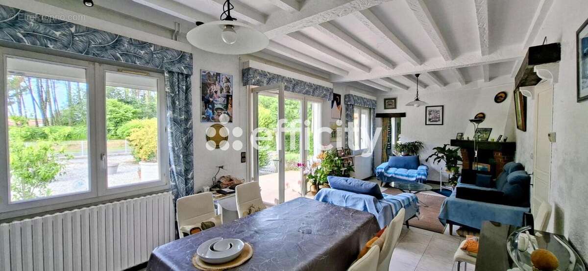 Maison à SOUSTONS