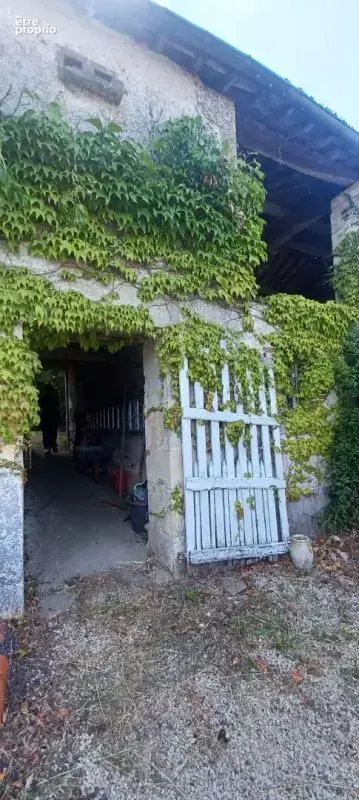 Grande maison de famille, dépendances  et jardin - photo 13