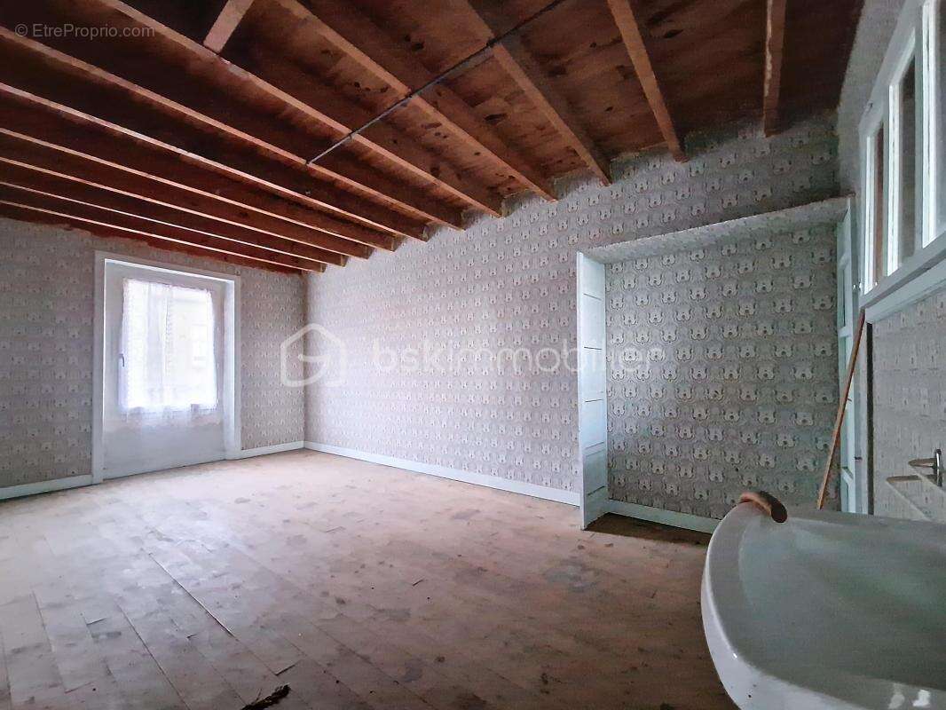 Maison à PICAUVILLE