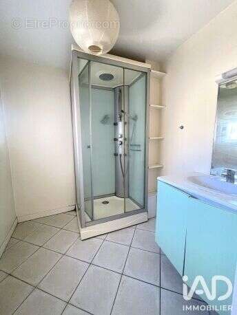 Appartement 280 m² à Libourne  - photo 8